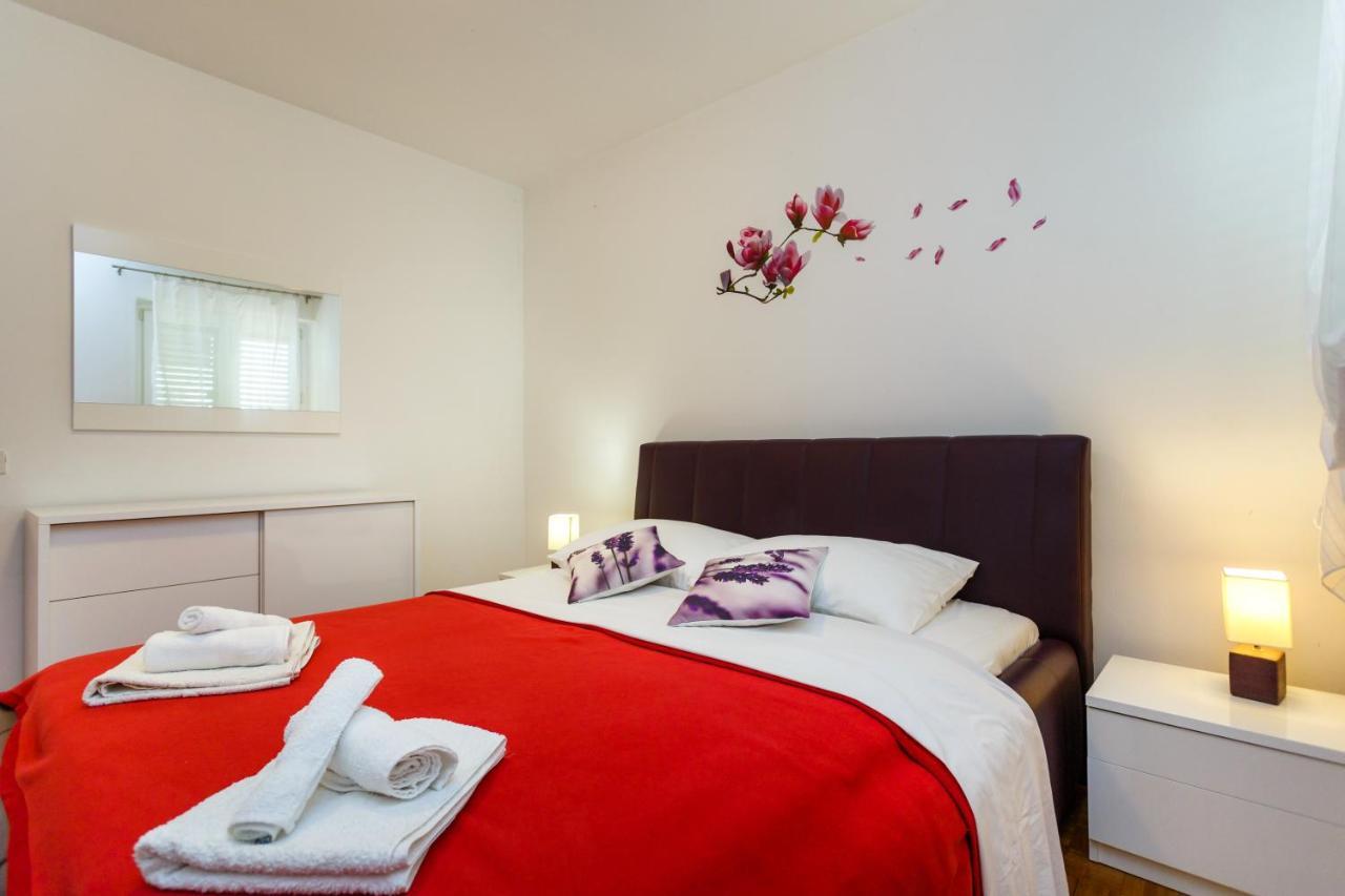 Apartment Dragica Krk Town Eksteriør bilde