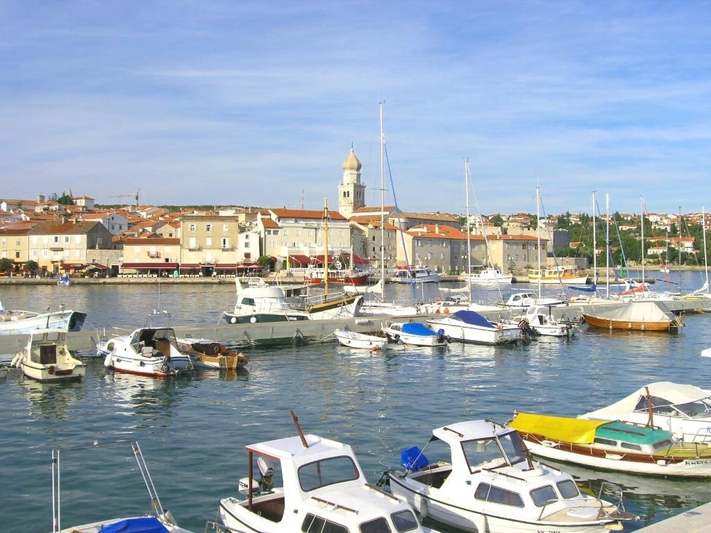 Apartment Dragica Krk Town Eksteriør bilde
